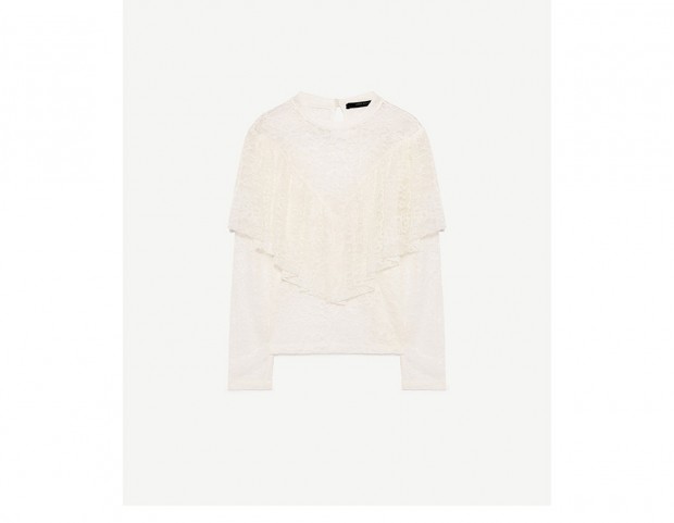 Blusa in pizzo con volant Blusa in pizzo con volant