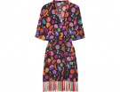 In crepe de chine