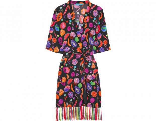In crepe de chine