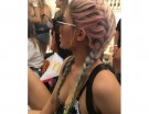 Kylie Jenner ha sperimentato i rainbow hair durante il festival di Coachella. (Photo credit: Instagram @kyliejenner)
