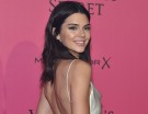 Mosso naturale per i capelli di Kendall Jenner. (Photo credit: Getty Images)