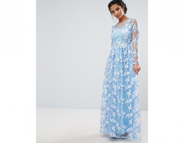 Longdress con applicazioni in pizzo 3D