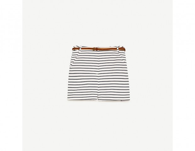 Shorts a righe con cintura