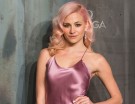 La cantante e attrice Pixie Lott ama i capelli rosa in una sfumatura soft e delicata. (Photo credit: Getty Images)