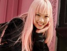 La modella e influencer Fernanda Ly è da tempo affezionata al millennial pink. (Photo credit: Instagram @warukatta)