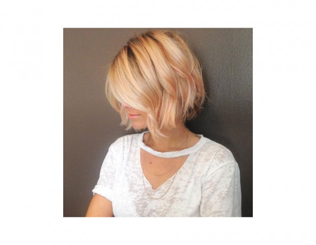 Caschetto biondo pesca. (Photo credit: Instagram @crystalprayhair)