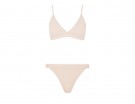 Bikini a triangolo nude