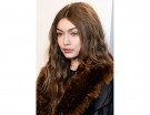 Gigi Hadid è tornata al suo castano chiaro naturale.