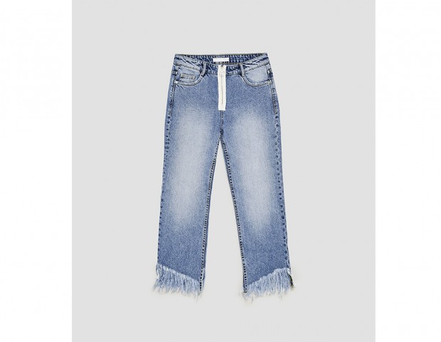 Jeans con orli sfrangiati Jeans con orli sfrangiati