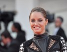 Matilde Gioli punta tutto sugli occhi marcati dal kajal e raccoglie i capelli in una lunga treccia. (Photo credit: Getty Images)