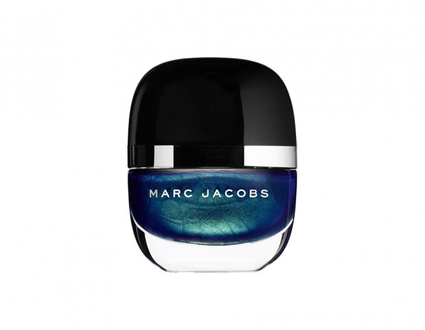 Smalto blu iridescente