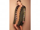 Parka con inserto in pelliccia e maniche damascate