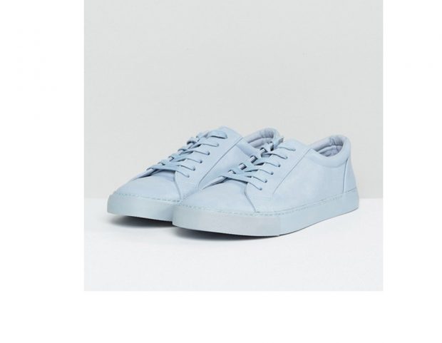 Sneakers in pelle celeste