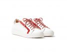 Sneakers di pelle con lacci e ruches a contrasto
