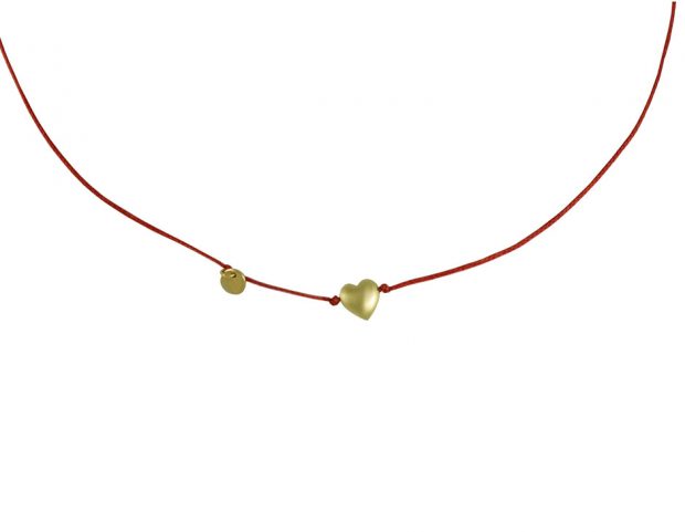 Collana con cordino in cotone e cuore e medahlietta in oro