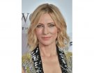 Cate Blanchett porta il caschetto mosso, con onde texturizzate.  (Photo credit: Getty Images)