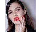 Unghie laccate di rosso
