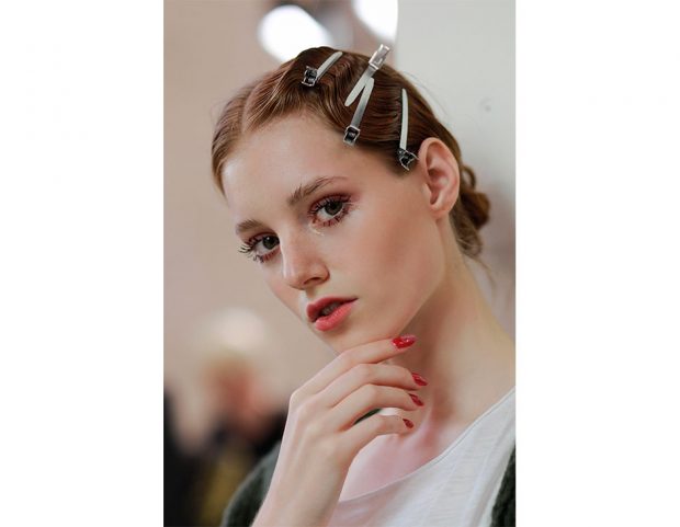 Finger waves a effetto wet.