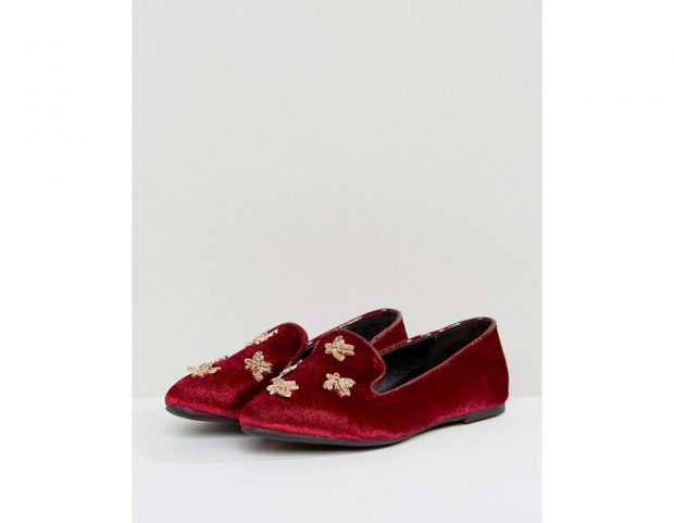 Loafers con api dorate