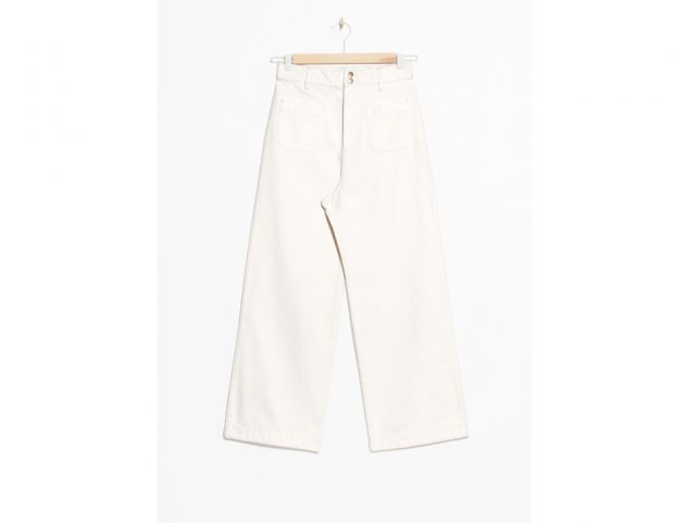 Pantaloni cropped scampanati