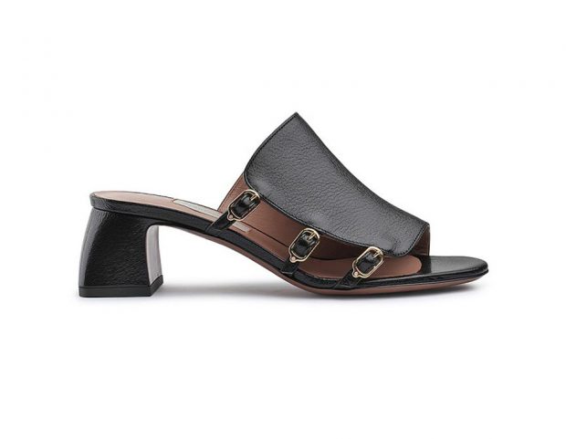 Mules in pelle con cinturini