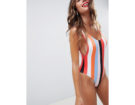 Costume intero con righe verticali
