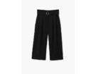 Cropped pants con cintura