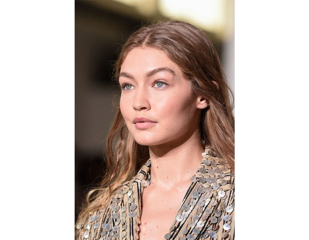 Onde destruttrate da Roberto Cavalli. Photo credit: Mondadori Photo Onde destruttrate da Roberto Cavalli. Photo credit: Mondadori Photo