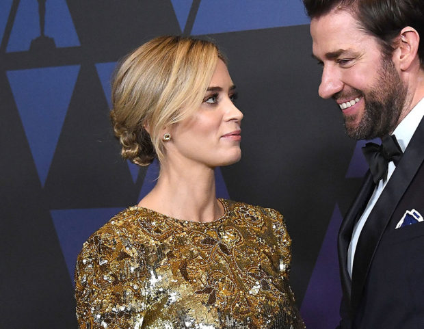 Raccolto morbido e romantico per Emily Blunt. Photo credit: Getty Images