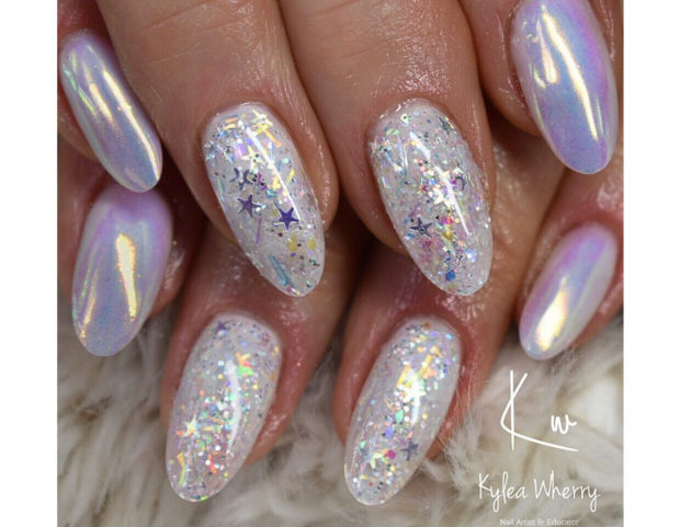 Smalto oleografico con glitter