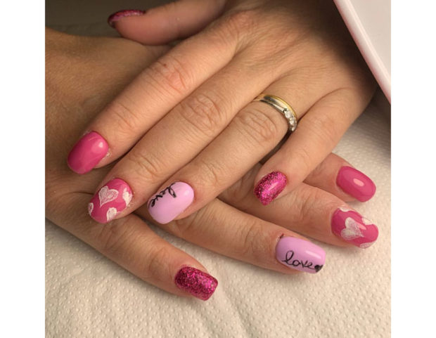 Nail art rosa fuchsia