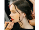 Look occhi grafico e labbra rosse