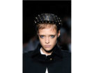 La baby fringe proposta da Prada.