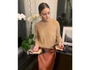 Mia Moltrasio crea un sandalo slingback in esclusiva per Olivia Palermo