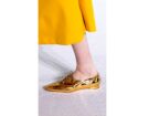 CAROLINA-HERRERA-fw-20-21–scrpe-oro