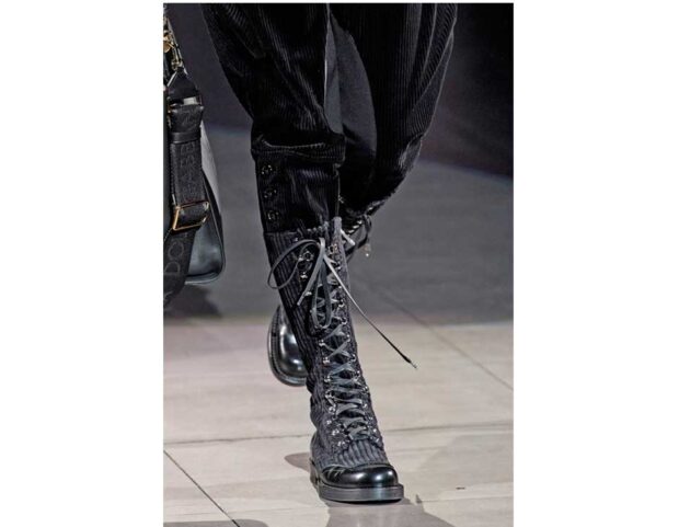 DOLCE-E-GABBANA-fw-20-21-anfibi