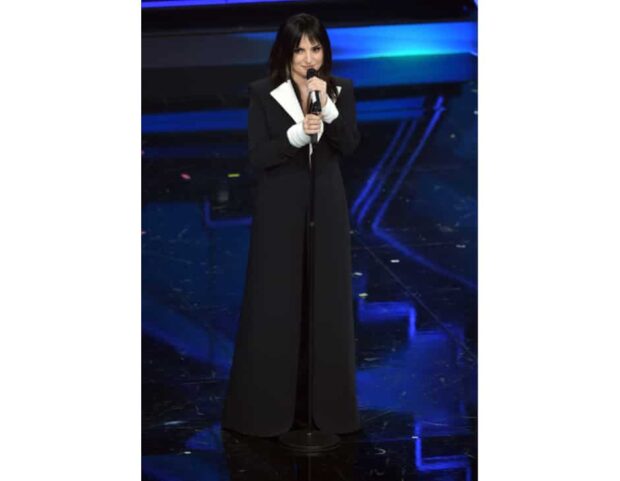 Arisa sanremo 21 look 4 atelier eme
