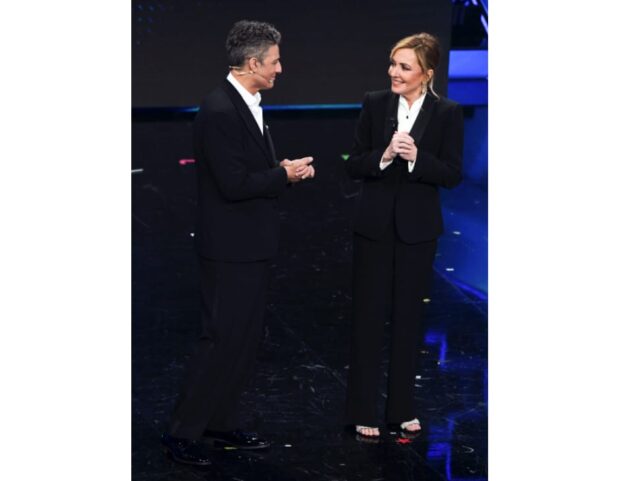 Fiorello BPalombelli sanremo21 look Armani