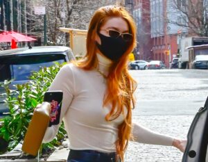 capelli rossi primavera 2021 Gigi Hadid