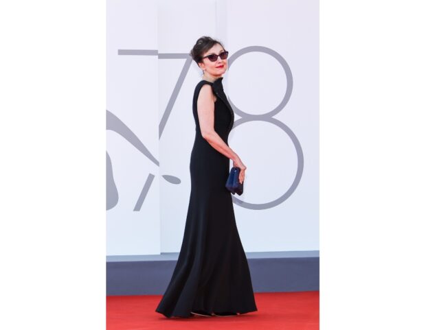 NICOLETTA BRASCHI IN GIORGIO ARMANI VENEZIA 78