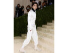 Timothée-Chalamet-in-Haider-Ackermann e converse ansa