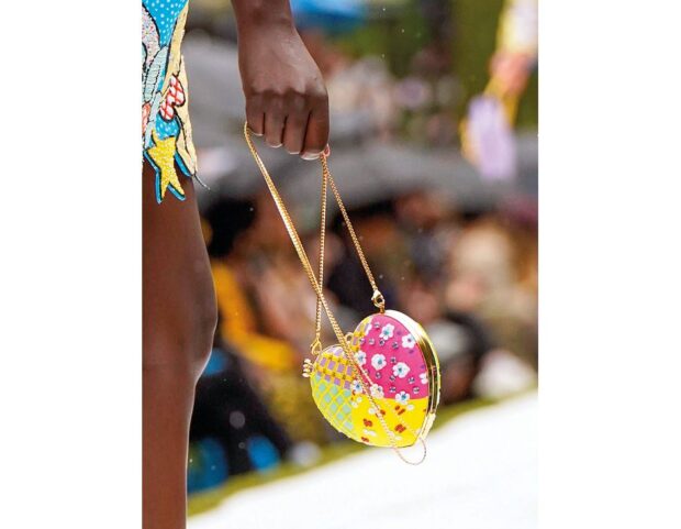Moschino SS22 Show – Details