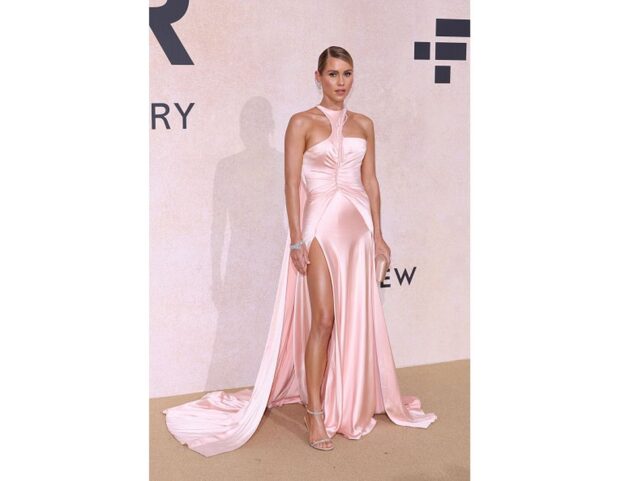 Claire Holt in Messika – AmFar (BD) (2)