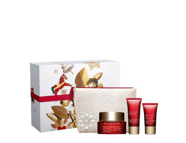 Cofanetto Multi-intensive giorno Clarins <br />€ 105